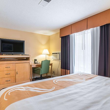 Quality Inn Норд Конуей Екстериор снимка